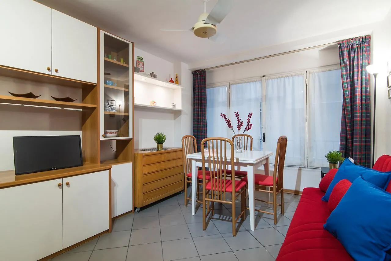 Ponte Vecchio Florence Apartment 0*,