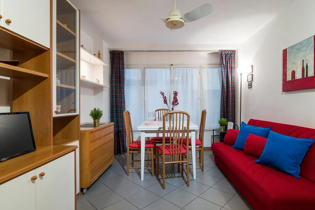 Ponte Vecchio Florence Apartment 0*,